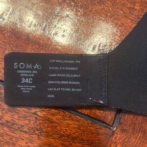 Soma vanishing wireless 360 bra.